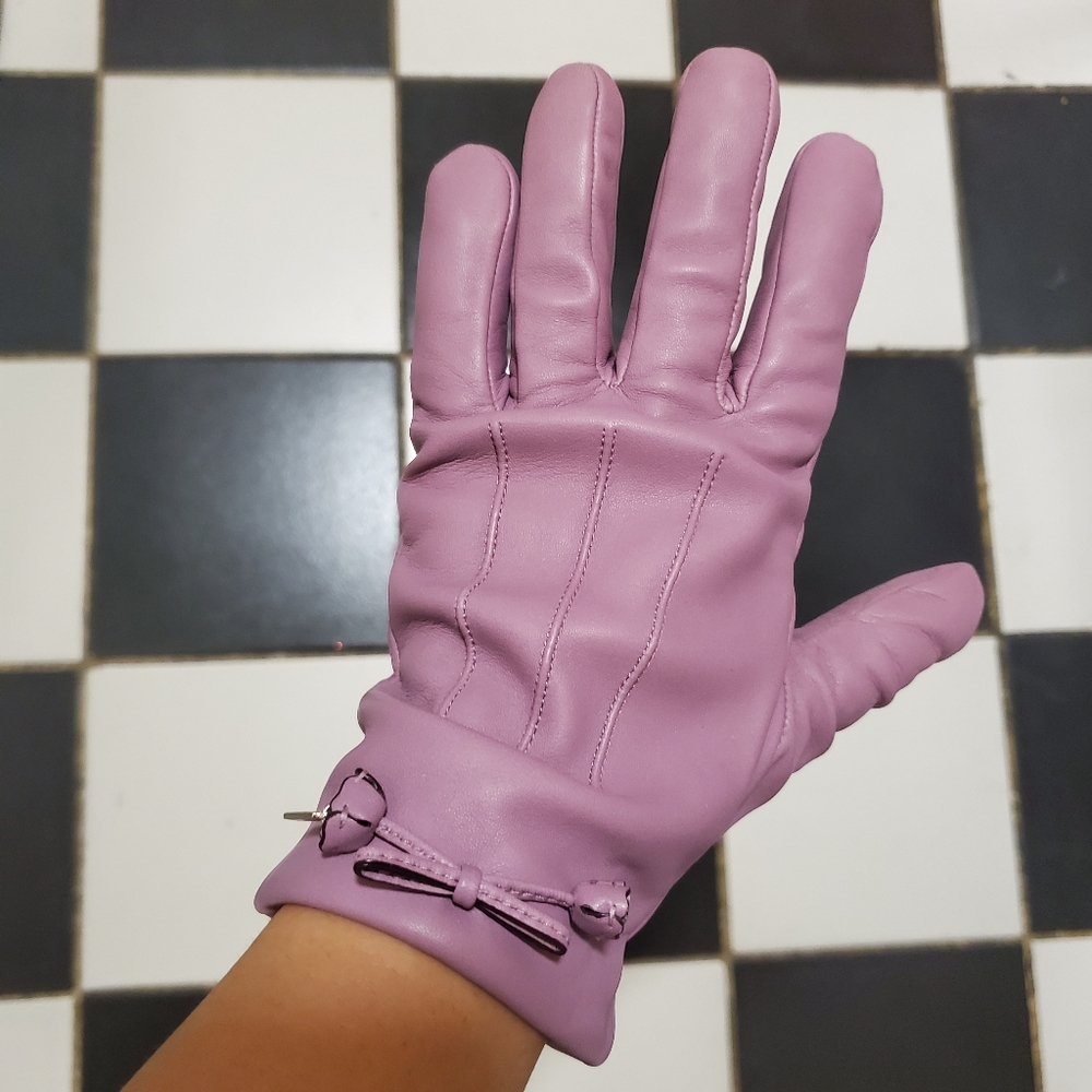 Authentic Coach leather gloves